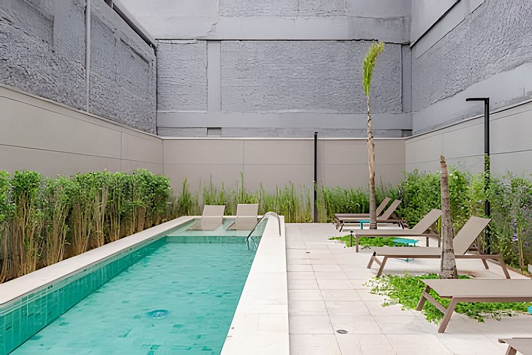 Stay Faria Lima | Apê Luxo • Piscina • Metrô 1min