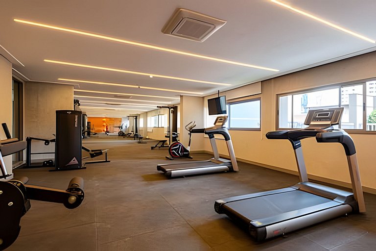 Stay Faria Lima | Apê Luxo • Piscina • Metrô 1min