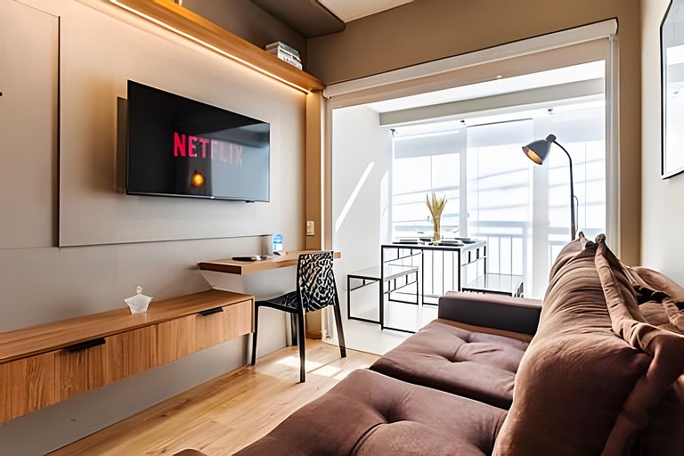 Apê 49m de LUXO em MOEMA | Jacuzzi, A/C e Wi-fi