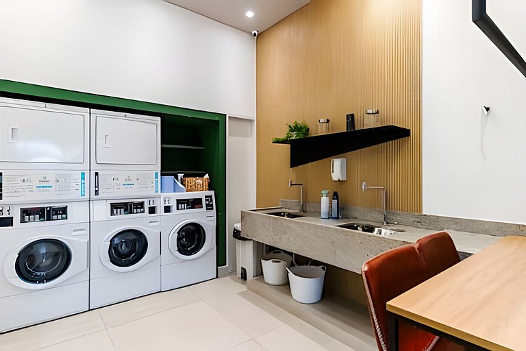 Apê 49m de LUXO em MOEMA | Jacuzzi, A/C e Wi-fi