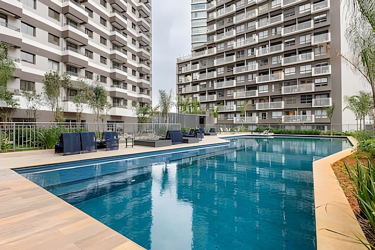 APTO Luxo C/ Vista Vila Nova | Piscina, Wi-fi, A/C